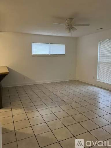 Main picture of 877 Donaldson Rd