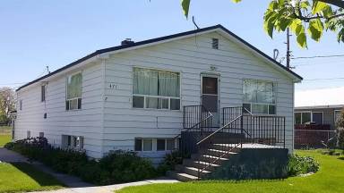 Main picture of 471 W 1st N