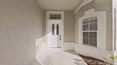 Main picture of 902 Henley Cir
