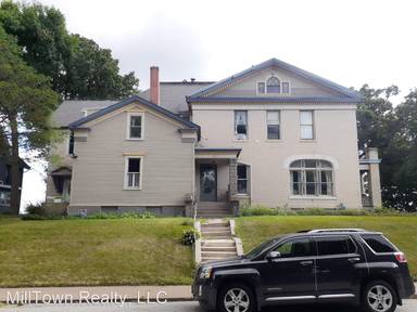 Main picture of 513 W 7th St