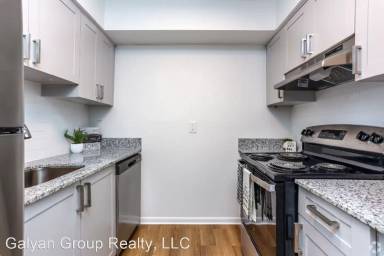Main picture of Canopy West Apartments