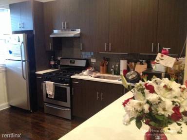 Main picture of 3709 N Wilton Ave