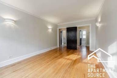 Main picture of 5058 N Wolcott Ave