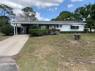 Main picture of 10081 SW 95th Ave