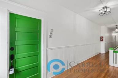 Main picture of Casa Blanca