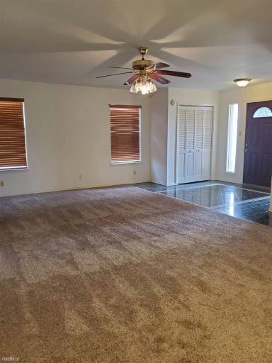 Main picture of 2030 White Tail Dr