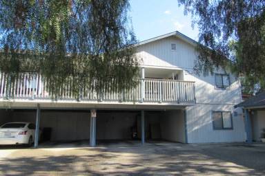 Main picture of 1816 Chestnut St