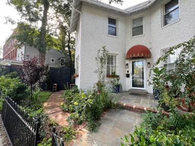 Main picture of 1846 Minnesota Ave SE