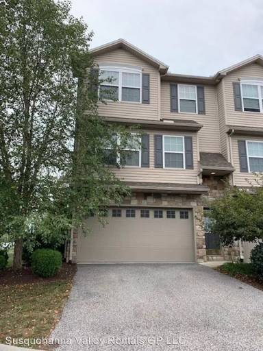 Main picture of The Villas at Silver Creek