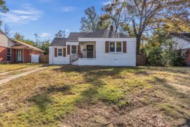 Main picture of 3253 Kimball Ave