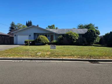 Main picture of 1800 4th St NE