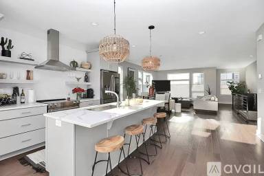 Main picture of 542 Sedgefield Park Dr