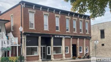 Main picture of 123 N Sale St