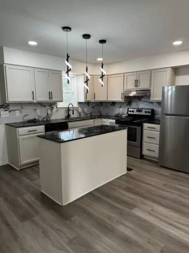 Main picture of 1221 Cornelius Ct