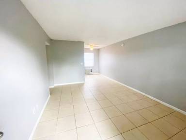 Main picture of 721 NW 3rd Ave
