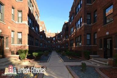 Main picture of 4409 N Wolcott Ave