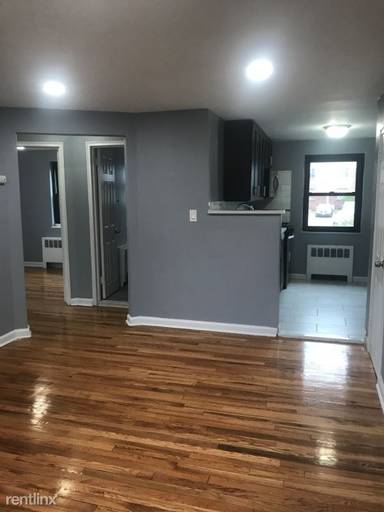 Main picture of 379 Church St