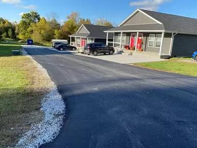 Main picture of 237 S Highway 1223