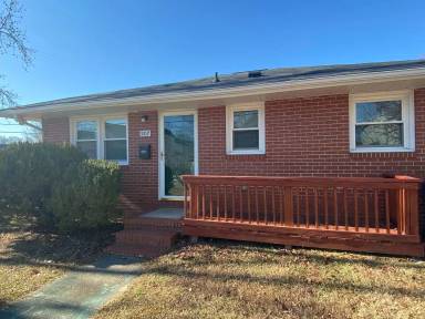 Main picture of 904 Alabama Ave