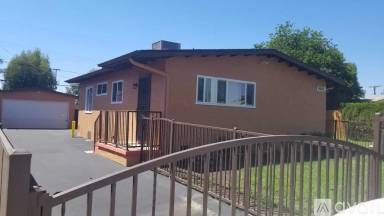 Main picture of 8603 Tilden Ave