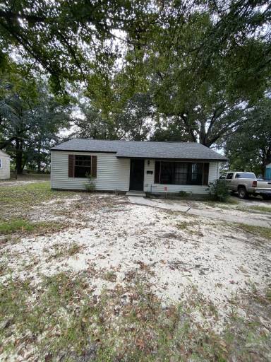 Main picture of 2904 Charlene Dr