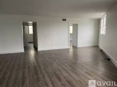 Main picture of 1790 79th Street Cswy