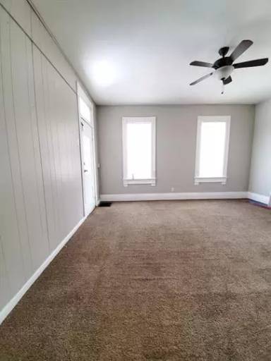 Main picture of 301A 6th St SW