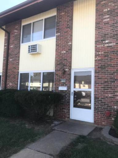 Main picture of 7264 Hazelcrest Dr