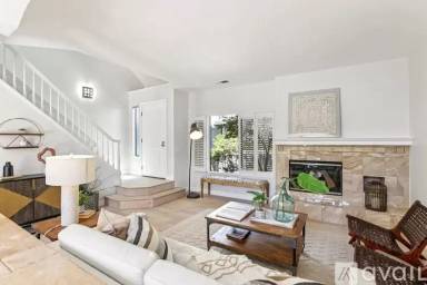 Main picture of 472 Mountain Laurel Ct