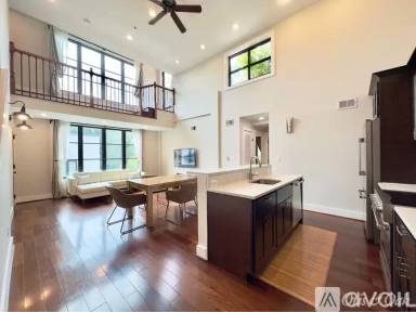 Main picture of 4004 Edmunds St NW