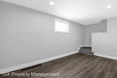 Main picture of 903 E 18th Ave