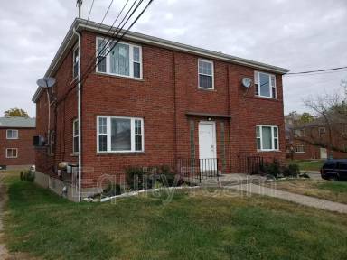 Main picture of 3918 E Gatewood Ln