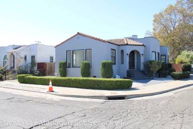 Main picture of 1727 Fern Pl