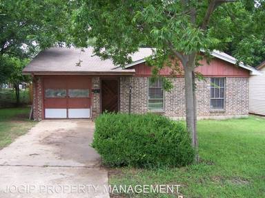 Main picture of 10377 Country Club Dr