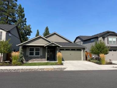 Main picture of 1296 W Hill Ave