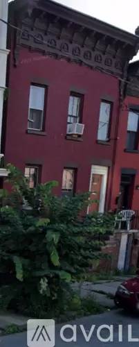Main picture of 238 4th St