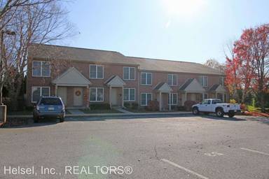 Main picture of 51 N Cherry St