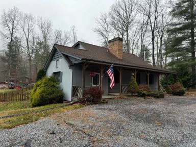 Main picture of 9871 Briery Branch Rd