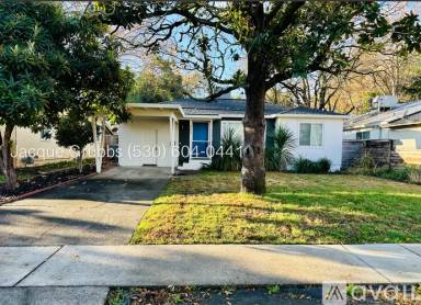 Main picture of 945 Lincoln St
