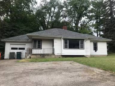 Main picture of 1726 Chester Blvd