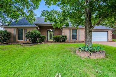 Main picture of 8730 Raspberry Ln