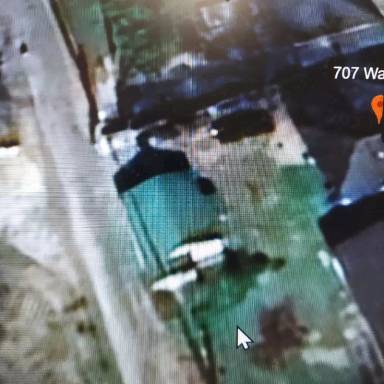 Main picture of 707 1/2 Walnut St
