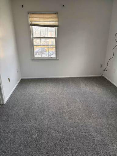Main picture of 22370 Mayfield Way