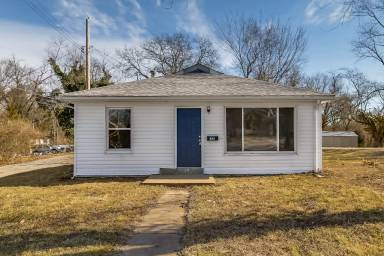 Main picture of 9204 Huiskamp Ave