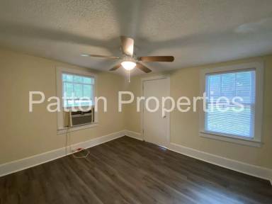 Main picture of 5240 Spalding Ave