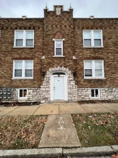 Main picture of 3900 Dunnica Ave