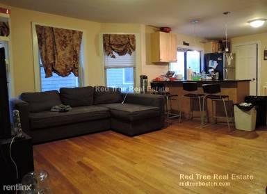 Main picture of 74 Ashford St
