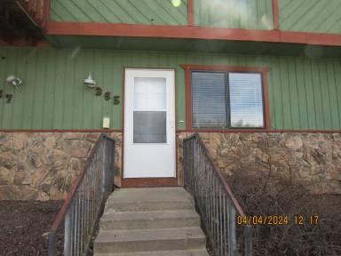 Main picture of 365 S 9th St