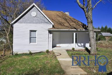 Main picture of 1311 W Baxter Ave