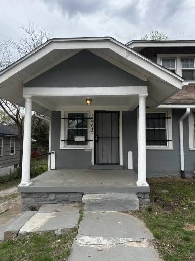 Main picture of 3901 E 58th St